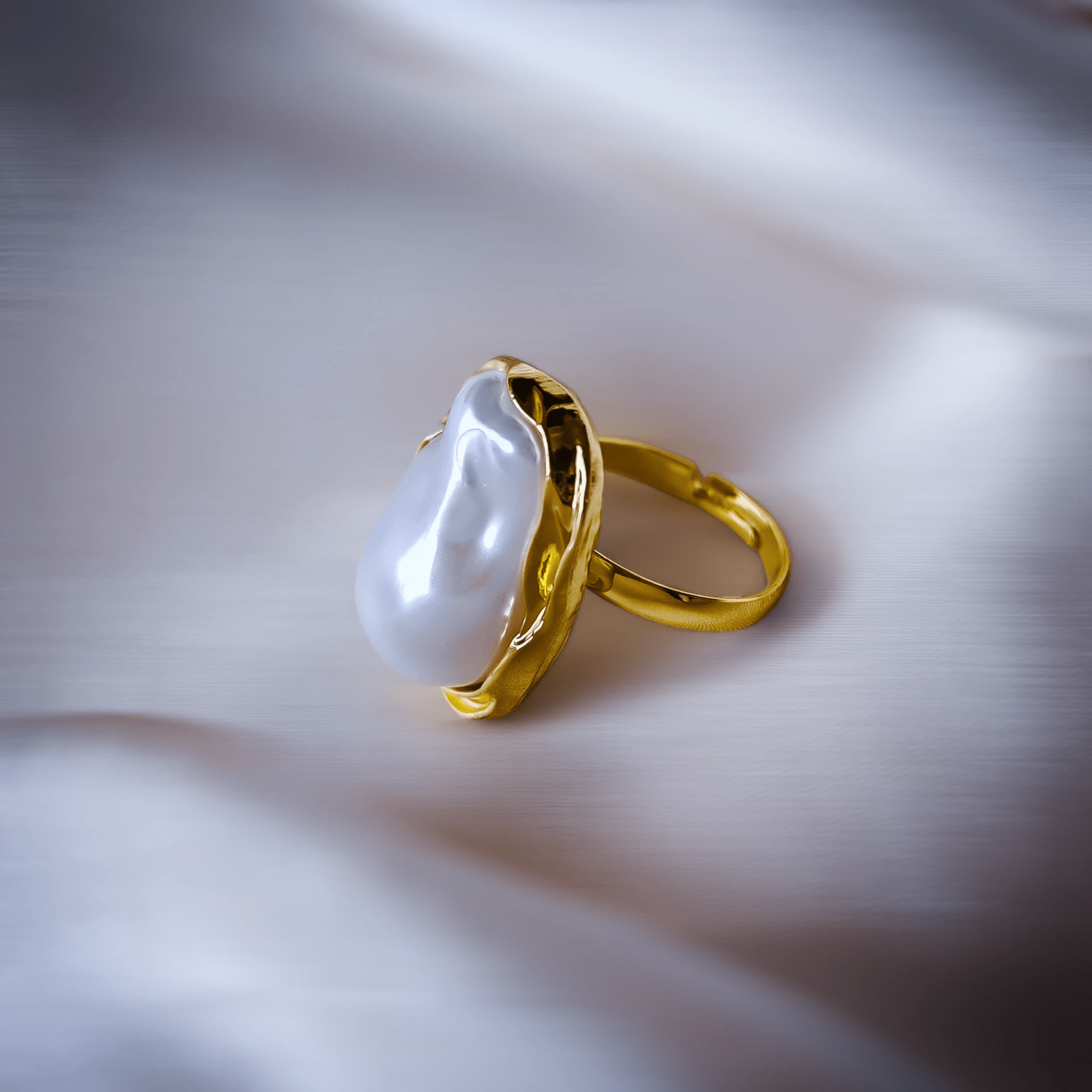 Modern Pearl Ring - Asiluna