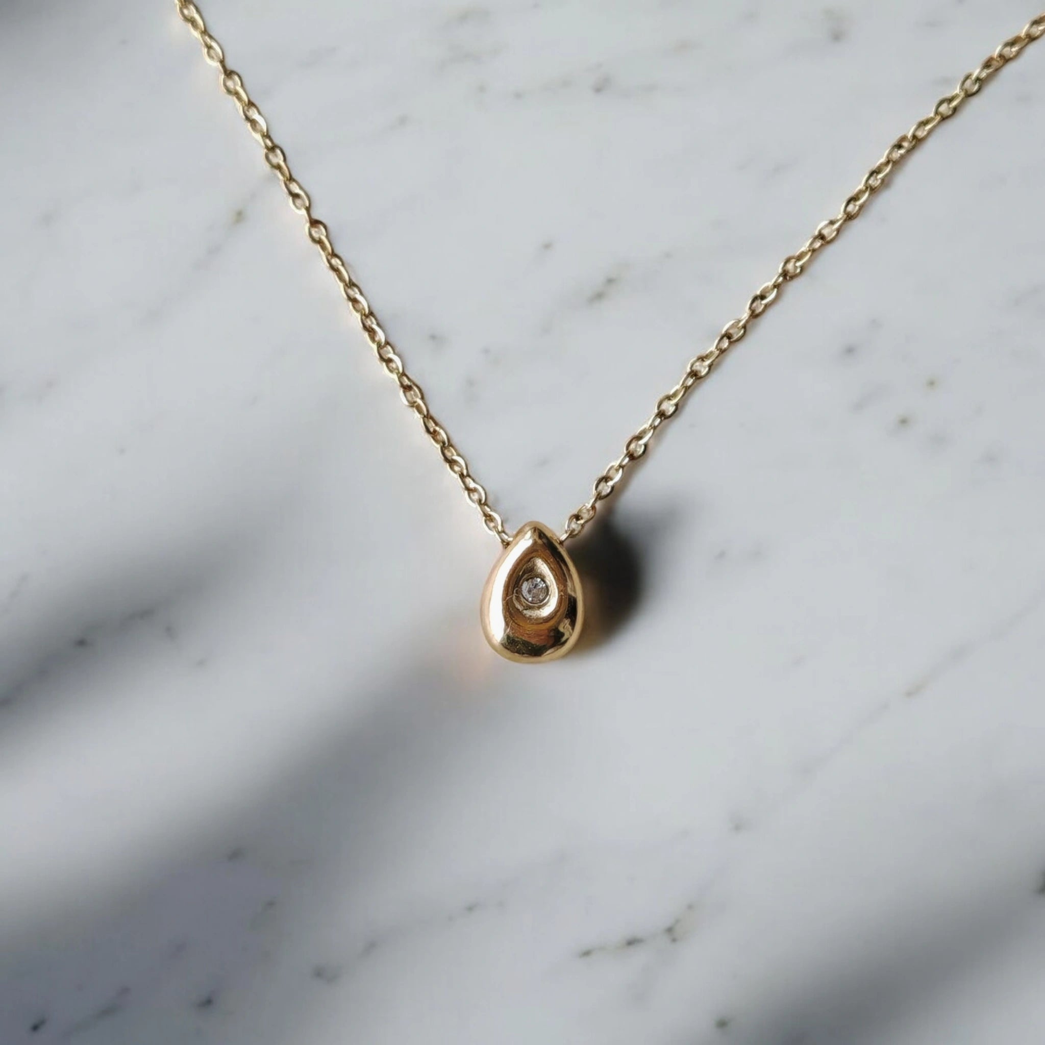 Tiny Drop Necklace - Asiluna